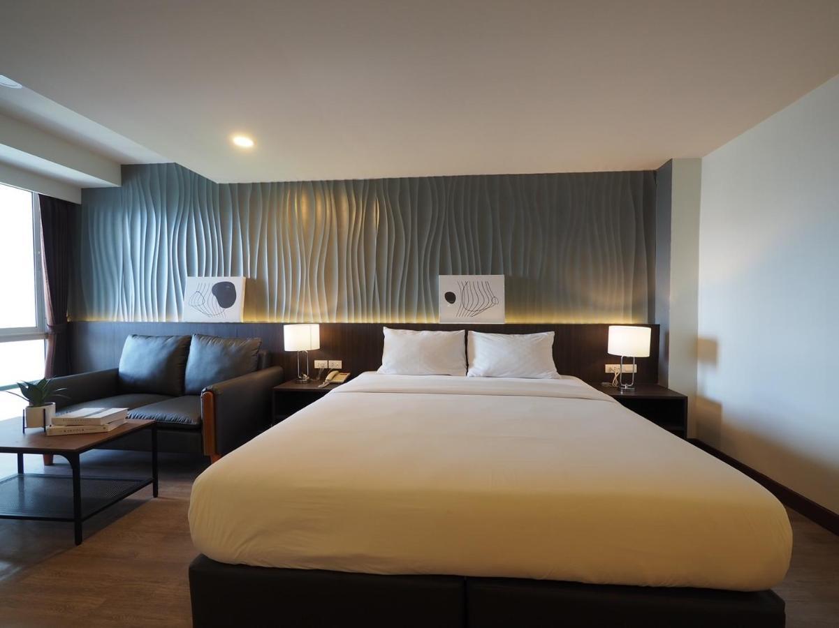 Pb Grand Hotel Хат Яй Екстериор снимка